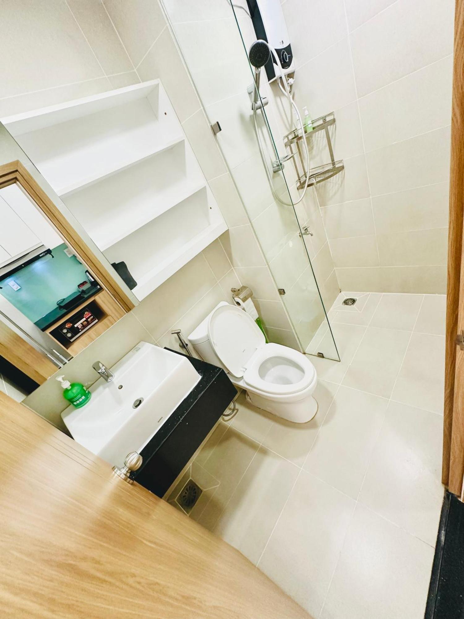Modern Apartment Near Landmark81 胡志明市 外观 照片