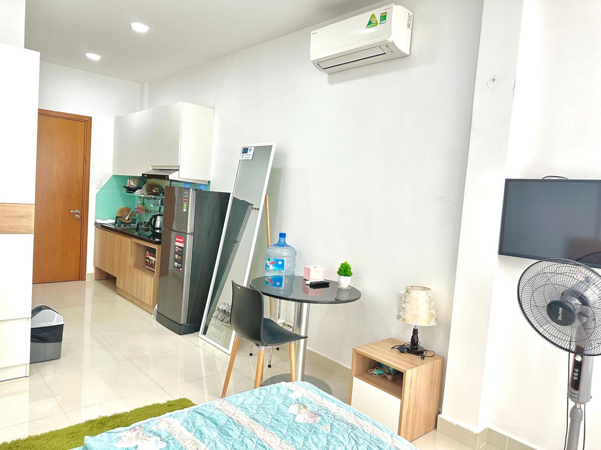 Modern Apartment Near Landmark81 胡志明市 外观 照片